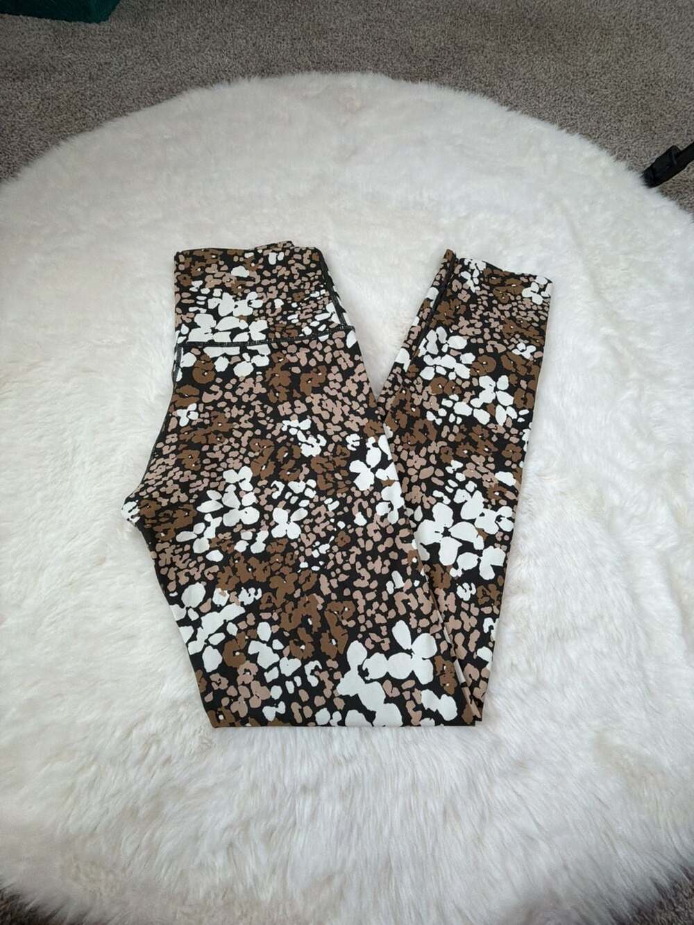 OFFLINE by Aerie Goals 7/8 High-Rise Floral Printed Leggings